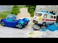 Видео для детей с игрушками - Новая машина Кэтбоя!
