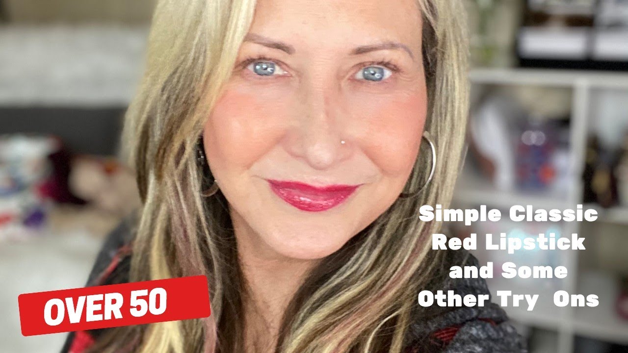 Classic Red Lipstick plus trying on some more classic lipstick colors