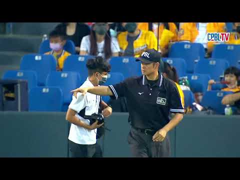 09/09 富邦 VS 中信 五局上，針對本壘攻防，富邦提出挑戰，仍維持原判