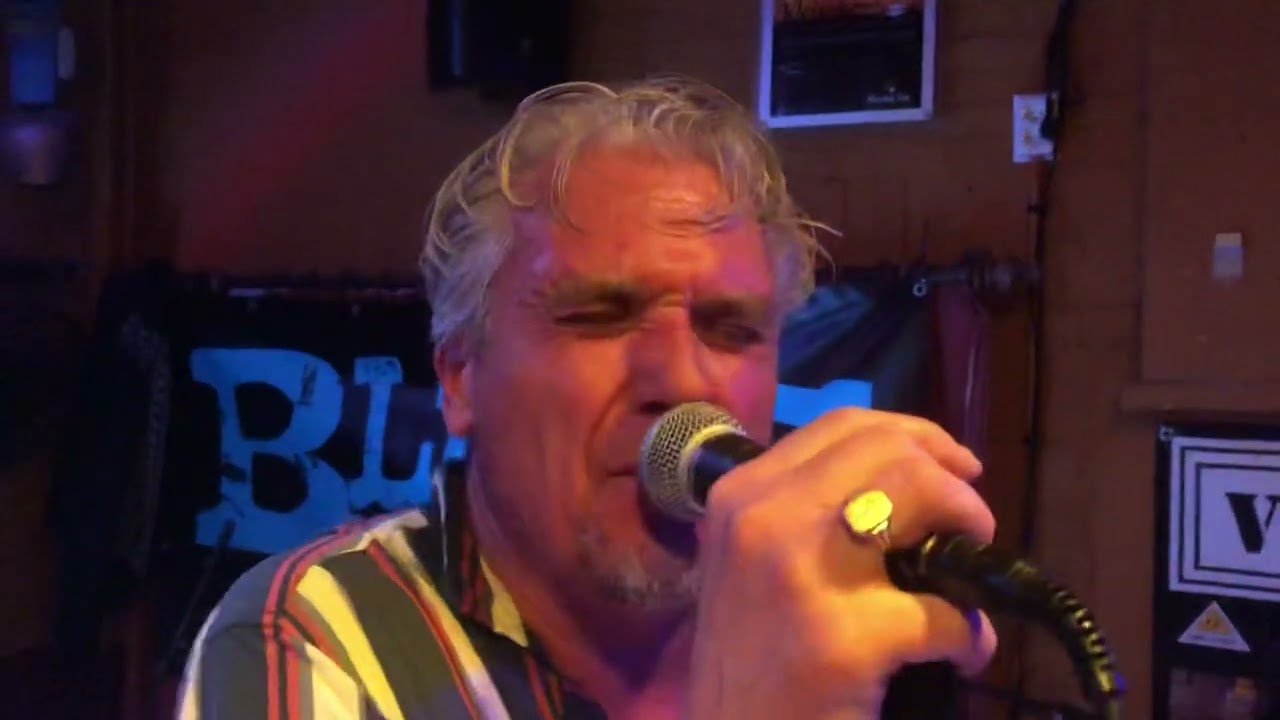Watch So Tight. The Liberatos in Cafe Ut Vliot. 2022 on YouTube Watch So Tight. The Liberatos in Cafe Ut Vliot. 2022 on YouTube