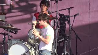 Download Lagu Wallows - Calling After Me (Live) Paris, Rock en Seine 2025 MP3 Download Lagu Wallows - Calling After Me (Live) Paris, Rock en Seine 2025 MP3