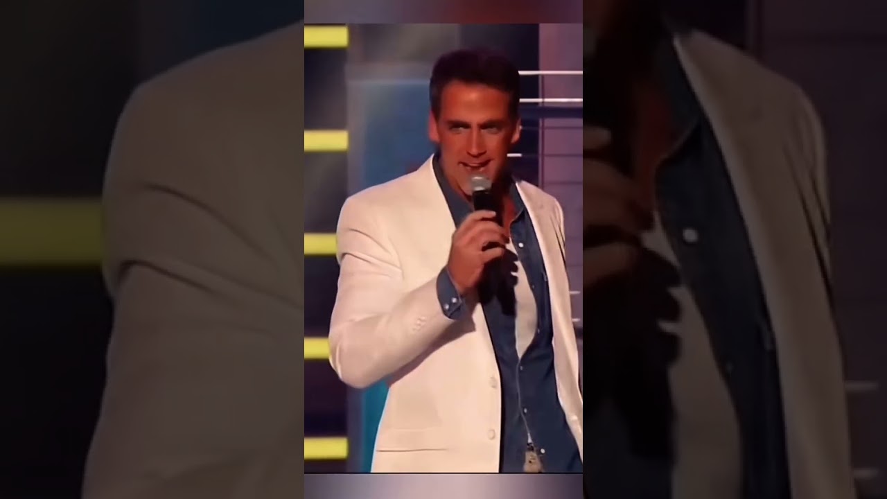 Carlos Ponce & A’aron Diaz  générique Santa Diabla 