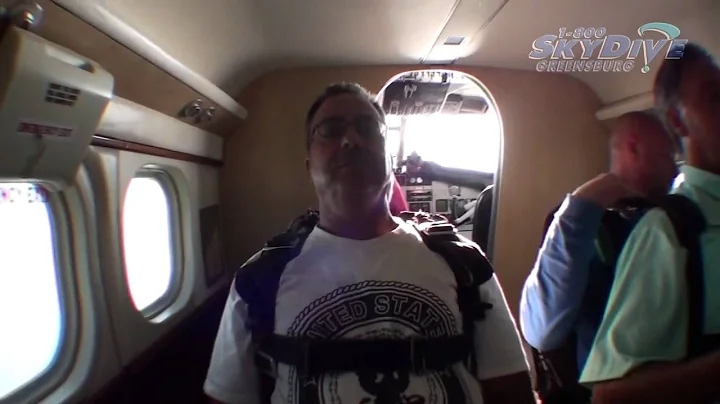 Raymond Lane's Tandem skydive!
