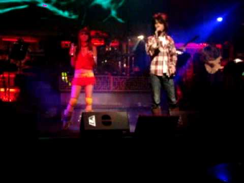 Lunar - Alex Kojima & Aaliyah (在你眼里我看见了自己的寂寞)