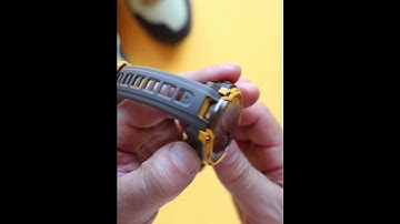 A closer look at the Instinct Crossover AMOLED – rugged meets AMOLED 🔍 #shorts” #techshorts #garmin