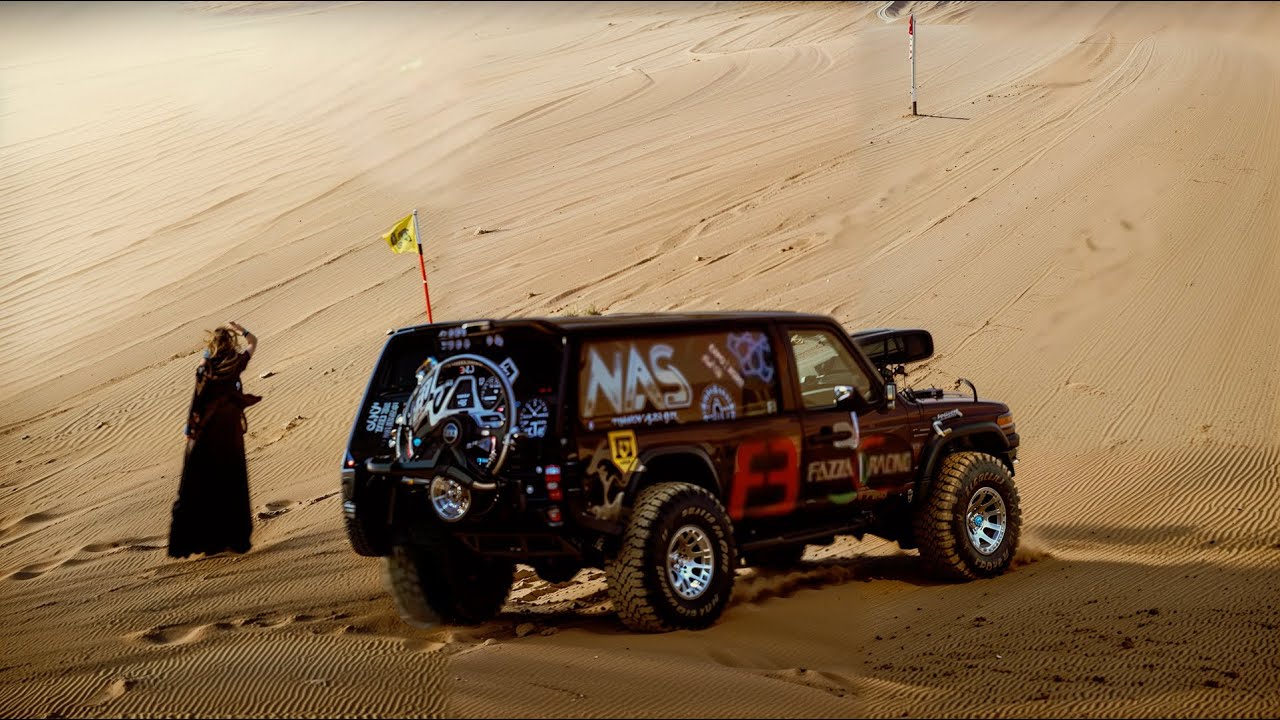 UPHILL SAND DRAG NAS Racing V8 3,500 Horsepower Monster Blower Engine ...