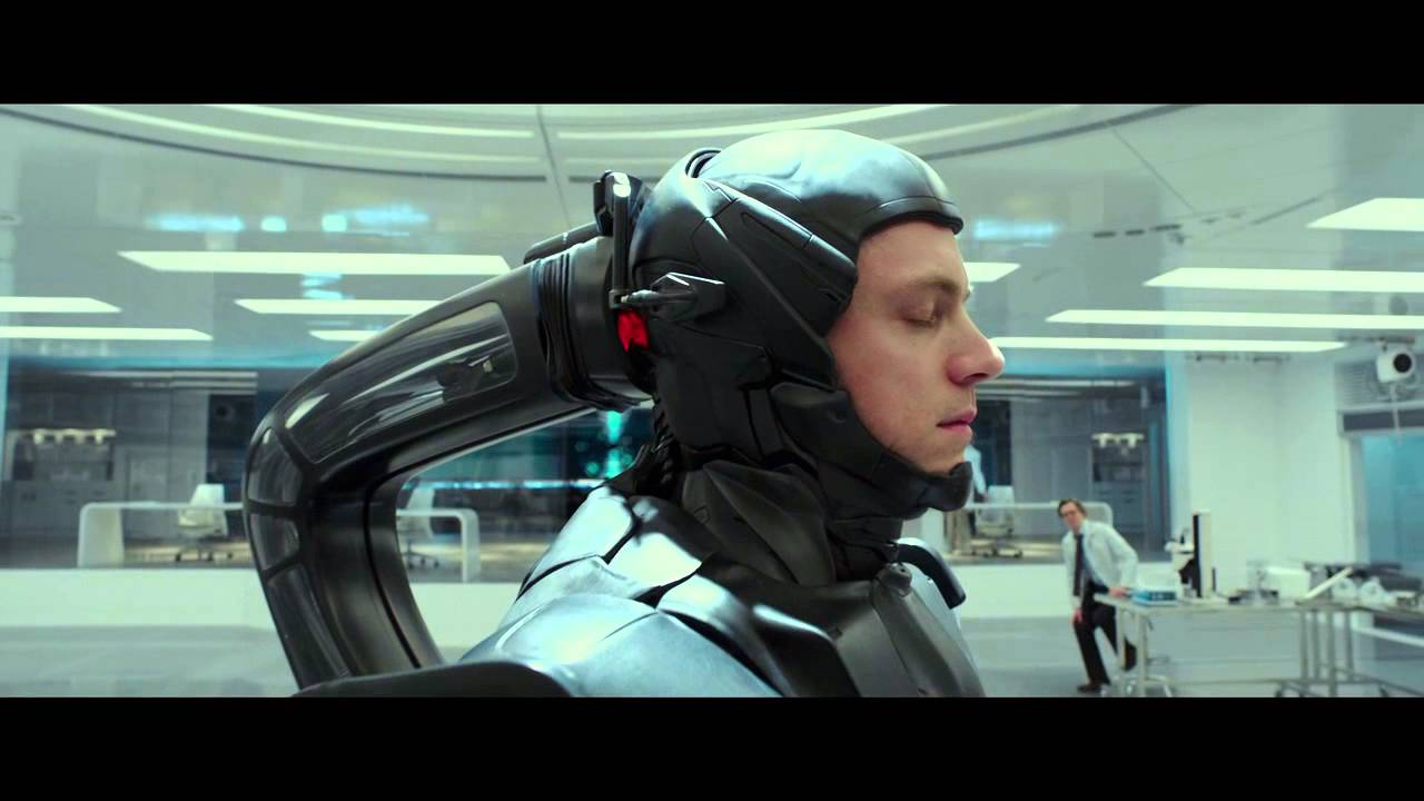 ROBOCOP - Featurette 1 - Ya en cines - clips for crocs