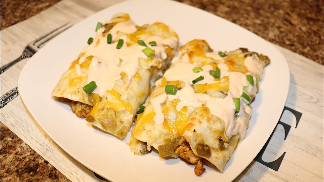 HOW TO MAKE CHICKEN ENCHILADAS COOKING WITH HELLO FRESH PART 2 YouTube