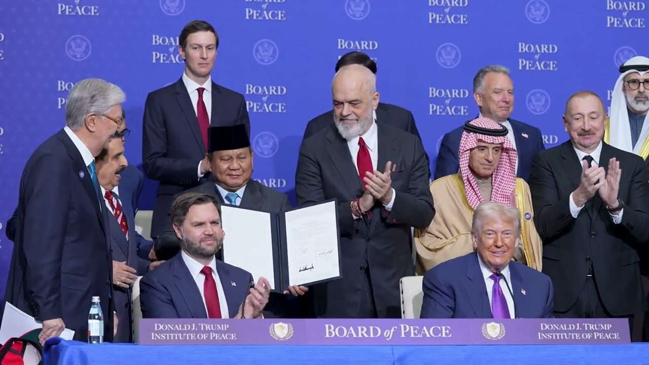 Президент Прабаво присутствует на первом заседании Совета мира в Вашингтоне.