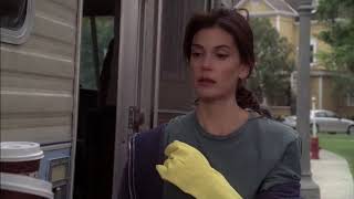 D.H. Teri Hatcher in Yellow Rubber Gloves