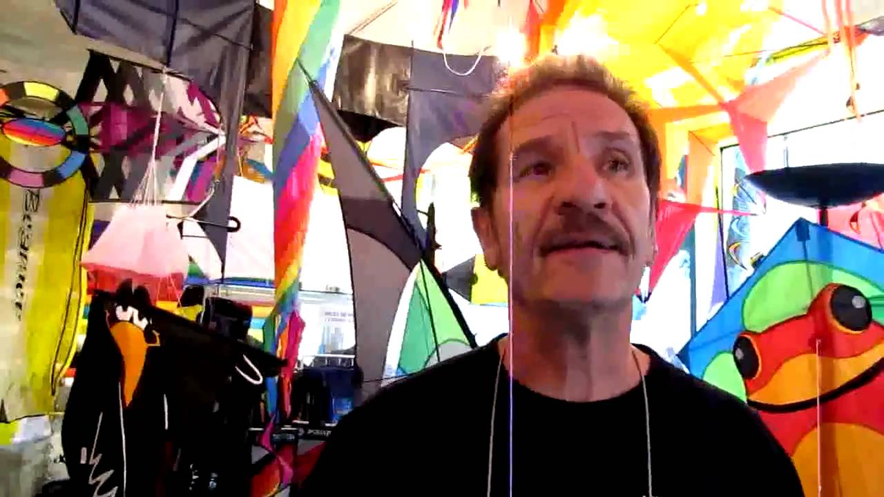 Le cerf-volant de traction les conseils d'un professionnel sur TV28 (1ère partie, v. intégrale).