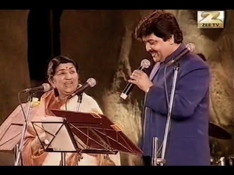 Are Re Are  Lata Mangeshkar Udit Narayan Live Hyderabad Concert  Dil To Pagal Hai  Shah Rukh Khan