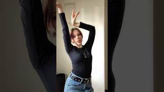 Every moment makes me shine ✨💞 #escape #dance #coverdance #kpop #irene #biggestfan #redvelvet