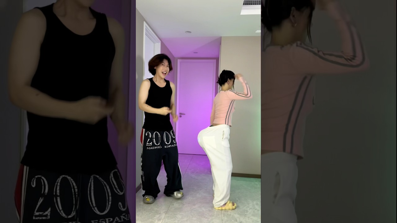 Don’t blink! 👀🤣#dance #zoey #couple #funny