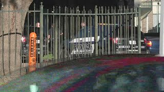 Man arrested, accused of trying to shoot 2 Beaumont officers after gun malfunctions