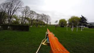Wind rain slackline.