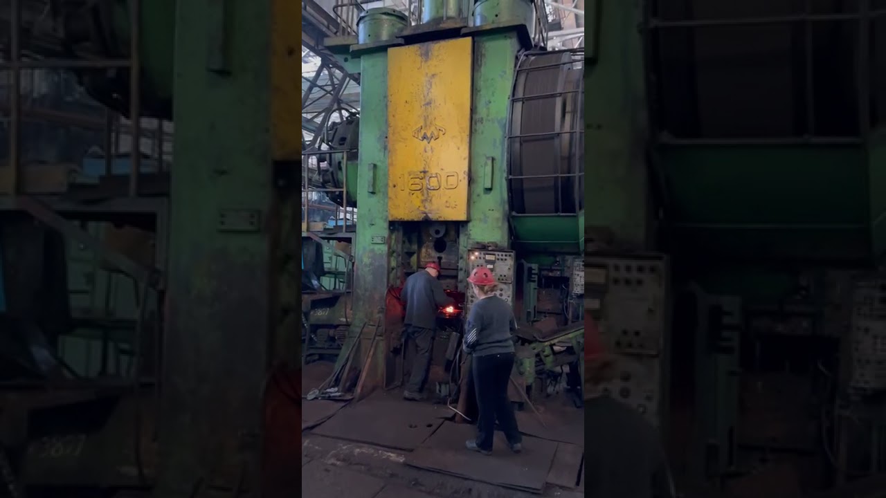 Hot forging press TMP Voronezh KB8042 1600 ton