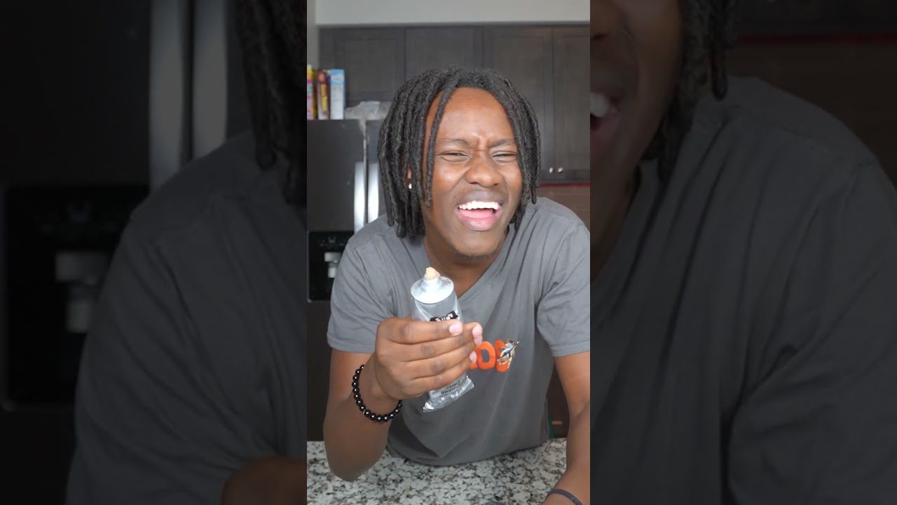 Trying Astronaut Food