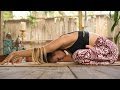 20 Minute Yoga Flow to Feel Good: Stretch Anytime & Anywhere