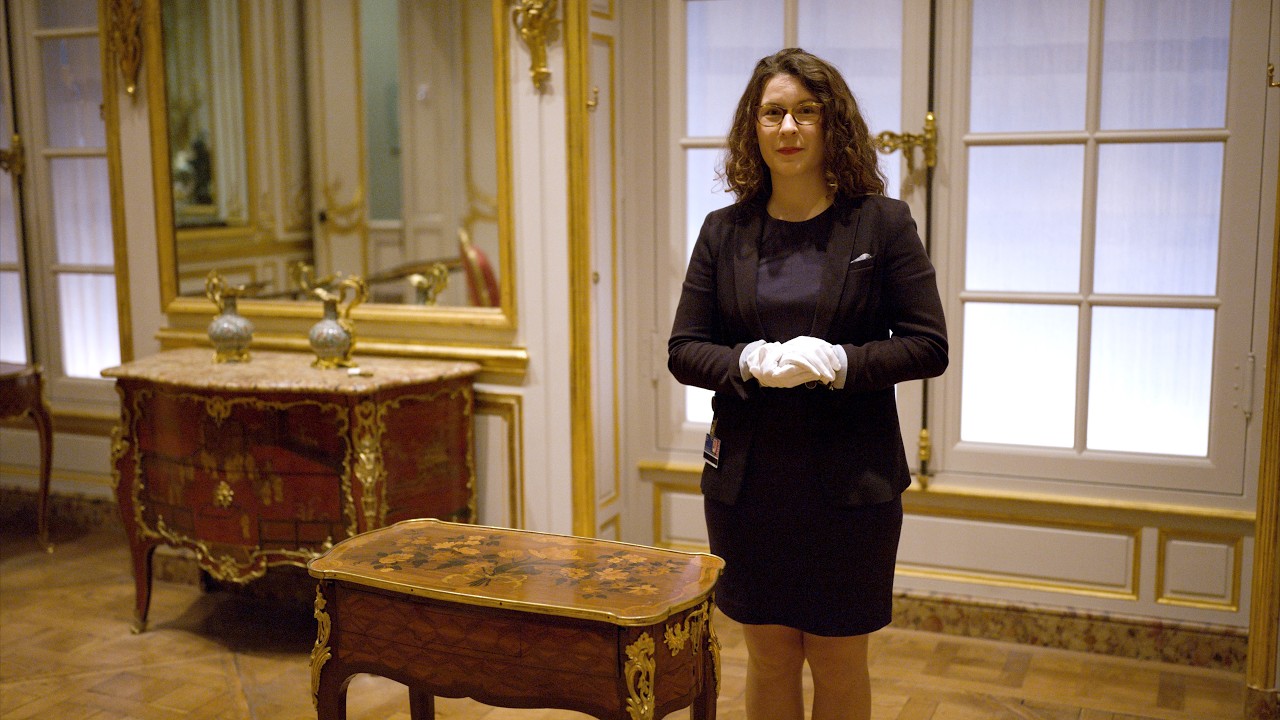 18th-Century French Mechanical Table: Privacy and Craftsmanship