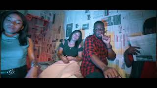 Yaddy ft Laércio - Só te Olho Official Music Video