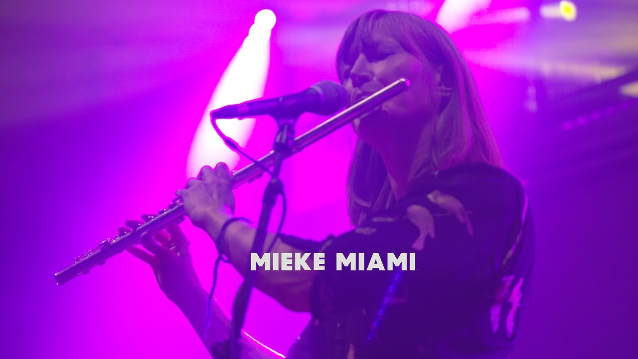 Mieke Miami - Mahady O'Mahony (Live @ Stadtbad Luckenwalde)