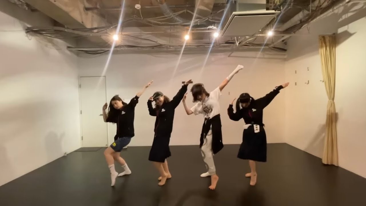ATARASHII GAKKO! - 新しい学校のリーダーズ 「毒花」MUSIC VIDEO