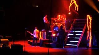 (2009) The Rev's last drum solo [ HQ-sound/multicam]