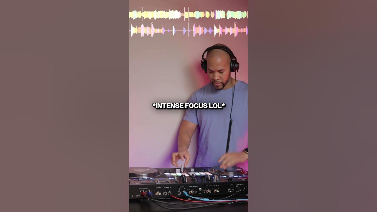 How To Scratch Out On A Vocal | #scratching #djtips #djtutorial #howtodj