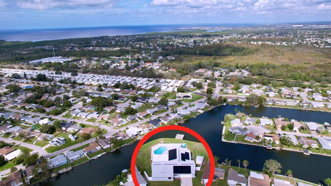 Holiday, FL Real Estate Photography - For Sale 3737 Baden Dr, Holiday, FL 34691