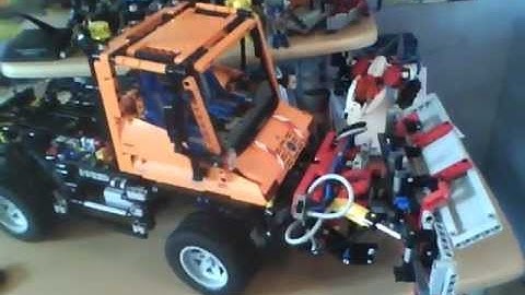 Technic Unimog B-model: Snow Plow 8110