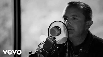 Did Chris Tomlin have another baby?