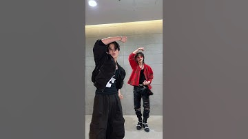 현진의 #ChkChkBoom Challenge 🎯 w/ #ENHYPEN #엔하이픈 #니키 #NI_KI !✨ #StrayKids #스트레이키즈 #ATE