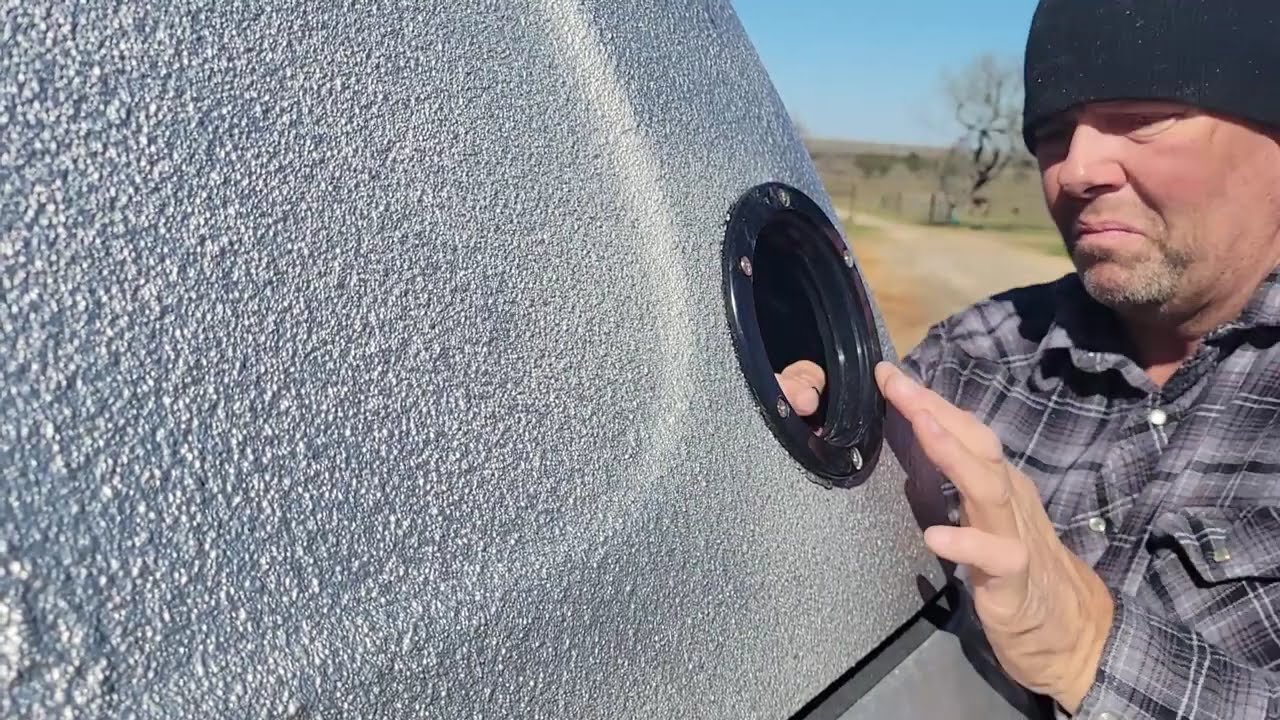 Diesel heater vent adapter port