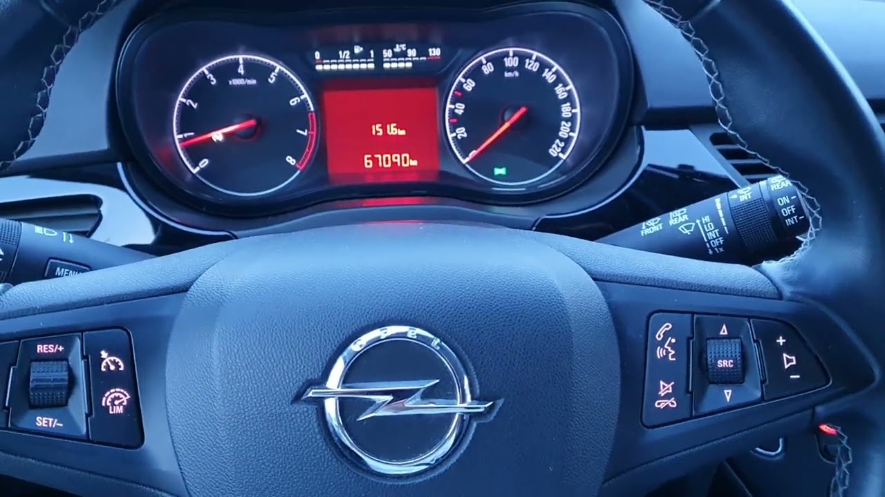 Opel Corsa F 1.2 Edition *Klimaanlage*Tempomat* (15_KF-N4372234)