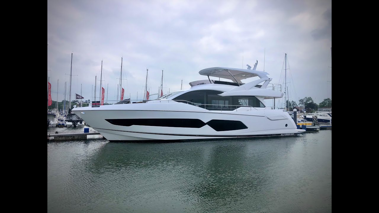 Швартовка и маневрирование новой яхты Sunseeker 76 — взгляд капитана на эту роскошную яхту стоимо...