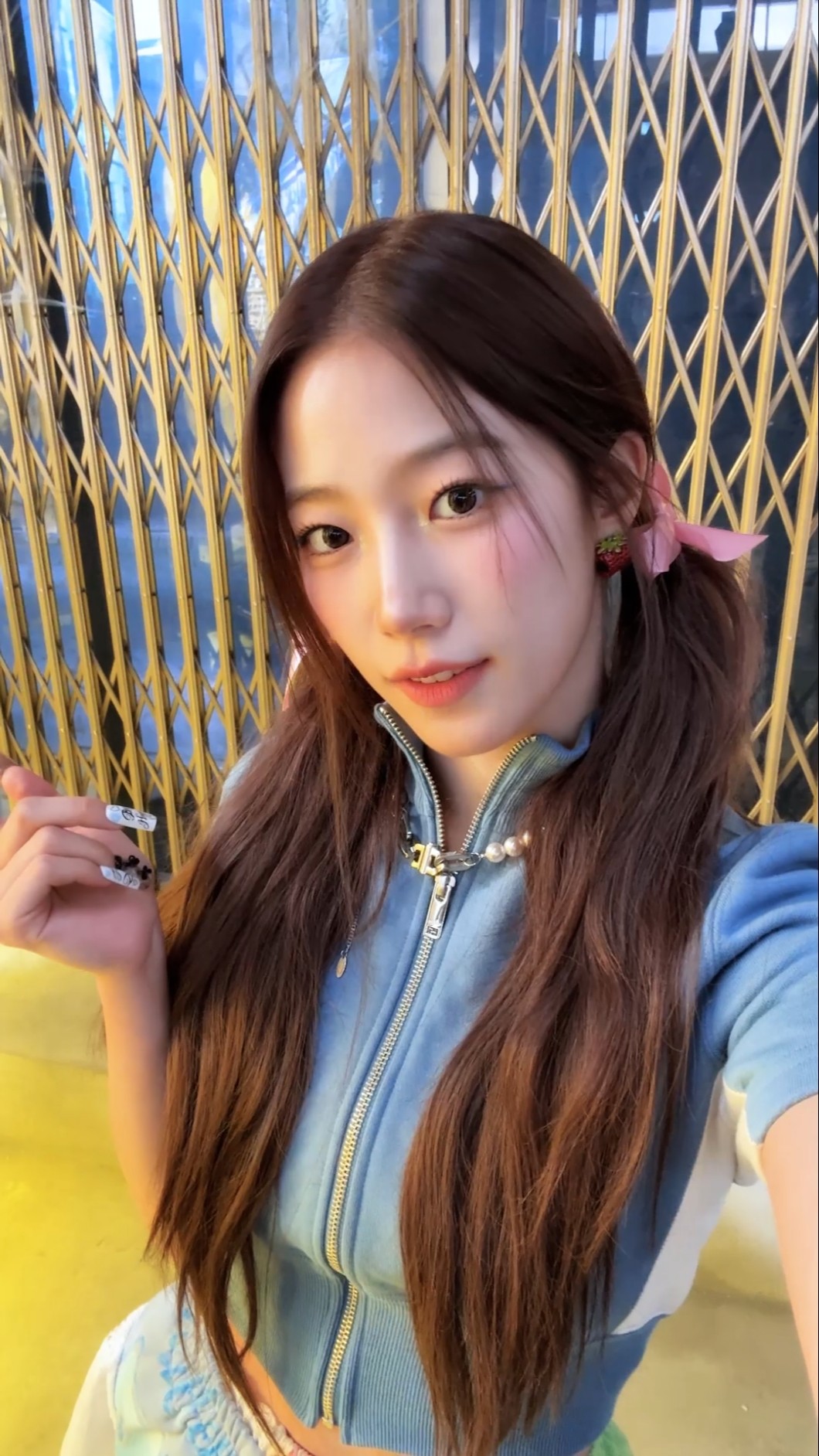 YouTube