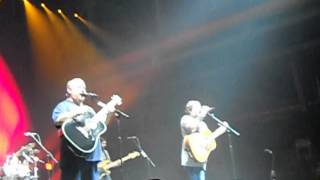 TENACIOUS D - last 35 seconds of Kickapoo live in Munich in 2nd row!