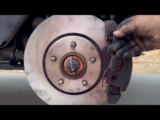 251-615-107 BRAKE CALIPER, FRONT LEFT, BUS 73-79, VANAGON 80-85