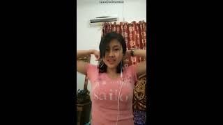 Bigo Live Heboh Awalnya Gadis Ini Hanya Duduk Namun Tiba Tiba Lihat Yang Terjadi
