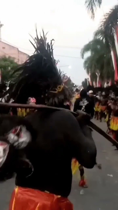 Dayak Ireng, Karnaval Sumberingin Kulon Ngunut Tulungagung #youtubeshorts #shorts #viral #fyp #fypシ