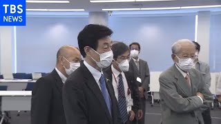 西村大臣が理研を視察 新型コロナを５分以内で検出する“新技術”