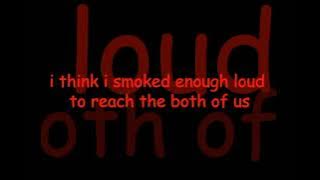 pinkpantheress - illegal (lyric video)