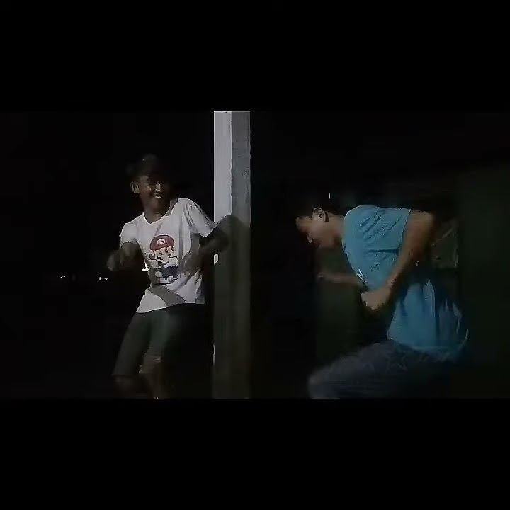GOYANG ROKOK