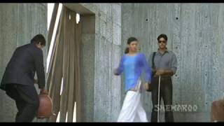 aankhen top scenes vishwas has a sixth sense akshay kumar amitabh bachchan