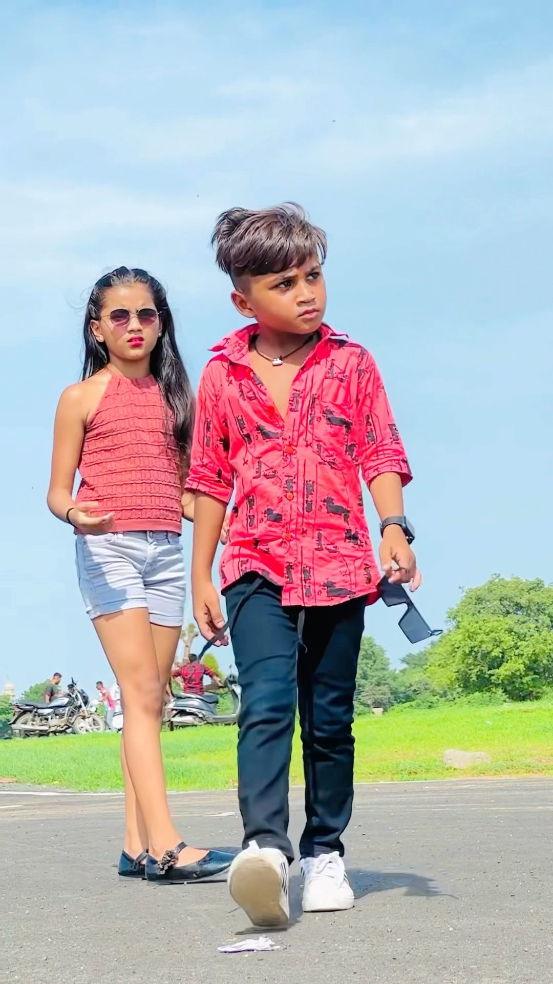 चल निकल ?| Tappu Parmar | Break Up ?| #tappuparmar #trending #breakup #youtubeshorts #shorts