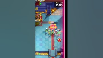 Did the opponent run out of elixir? #batleroyale #deckclashroyale #clashroyale