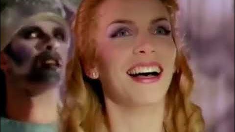 Eurythmics - There Must Be An Angel (Playing With My Heart) (Reverse Video)