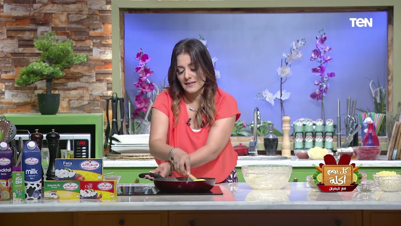 كل يوم أكلة | طريقة عمل بيتزا البطاطس مع الشيف فيفيان فريد