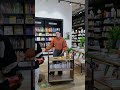 Cocktailparty in der Buchhandlung? #shorts